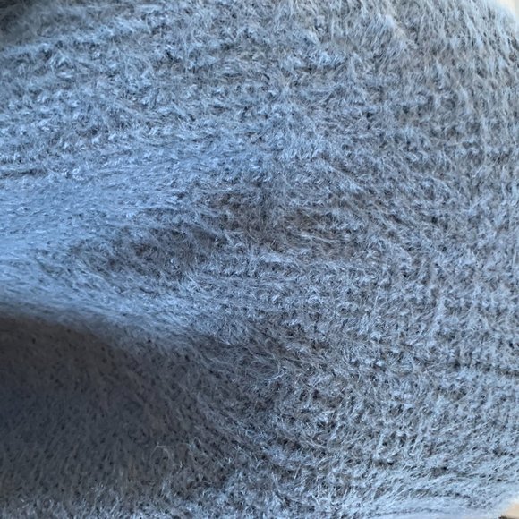 Abercrombie and Fitch Eyelash Square-Collar Sweate - Picture 2 of 3